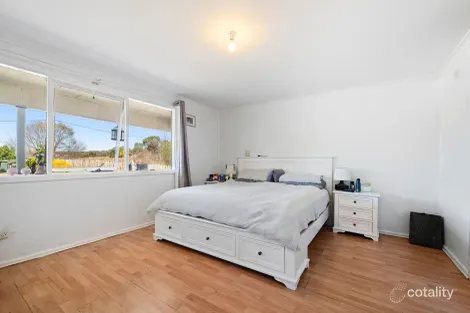 Property photo of 30 Pohlman Street Heathcote VIC 3523