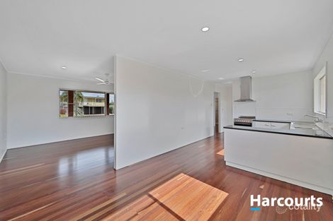 Property photo of 11 Lucas Street Kepnock QLD 4670