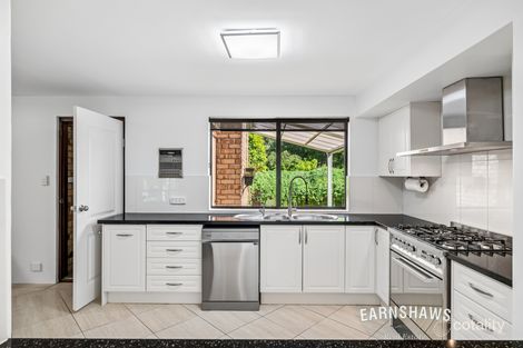 Property photo of 6 Lindsay Place Glen Forrest WA 6071