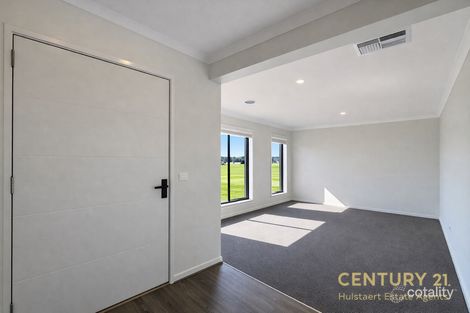 Property photo of 27 Morningside Circuit Armstrong Creek VIC 3217