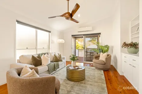Property photo of 28 Kintore Street Annerley QLD 4103
