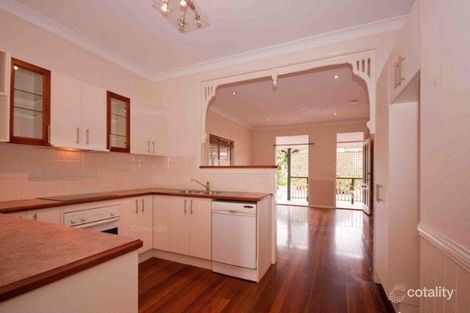 132 Temple St, Coorparoo, QLD 4151