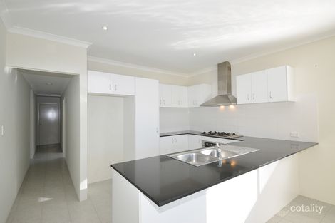 Property photo of 11/14 Wallangarra Road Carramar WA 6031
