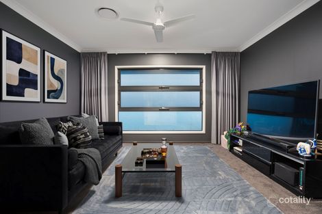 Property photo of 14 Stanicki Circuit Bellbird Park QLD 4300