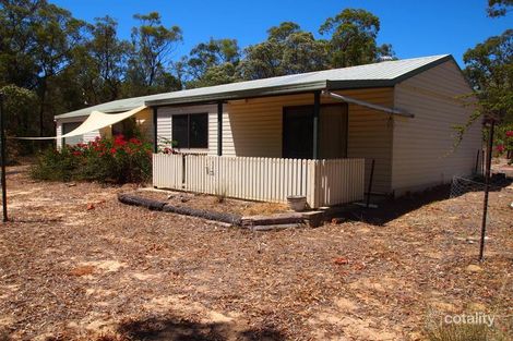 201 Cypress Ave, Millmerran Woods, QLD 4357