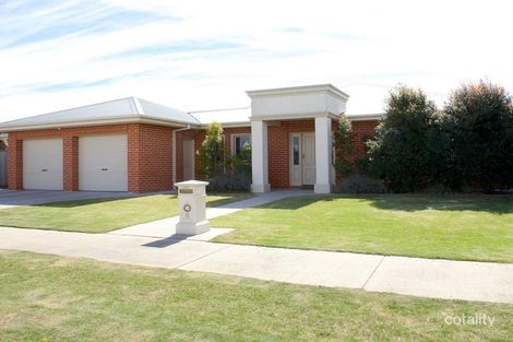 8 Burnett St, Horsham, VIC 3400