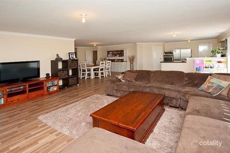 Property photo of 3 Frenchmans Crescent Secret Harbour WA 6173