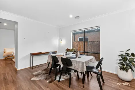 Property photo of 18 Vernal Circuit Mount Duneed VIC 3217