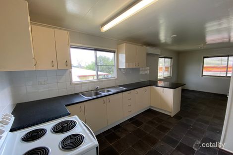 Property photo of 43 Beardmore Crescent Dysart QLD 4745