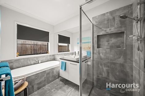 Property photo of 107 Willandra Circuit Warragul VIC 3820