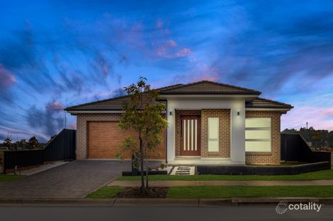 Property photo of 5 Bracken Drive Denham Court NSW 2565