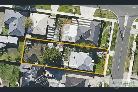 81 MILLAWA AVE, ST ALBANS, VIC 3021
