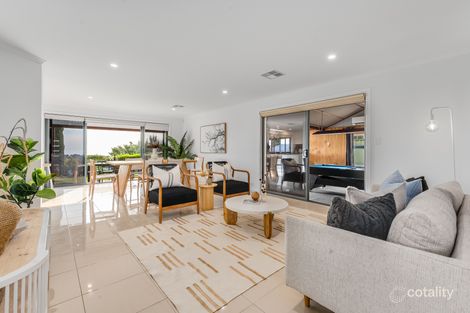 Property photo of 1 Annabelle Drive Hallett Cove SA 5158