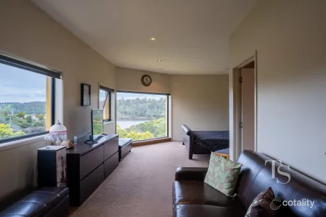 Property photo of 81 Bayview Drive Blackstone Heights TAS 7250