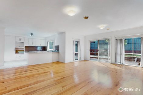 Property photo of 2/12-14 Harkaway Road Berwick VIC 3806