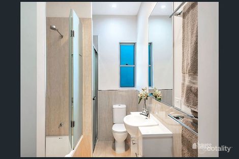 Property photo of 17 Lancelot Street Tennyson QLD 4105