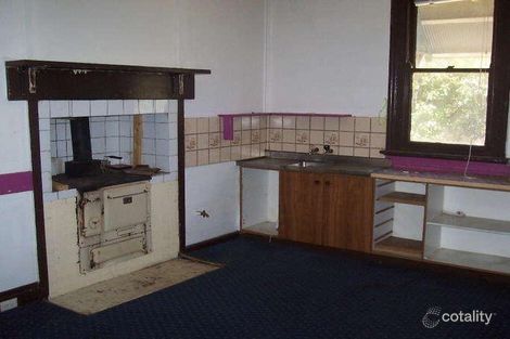 Property photo of 21 Kings Avenue St Arnaud VIC 3478