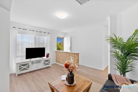 Property photo of 7 Margaret Place Heathridge WA 6027