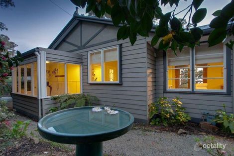 15 School Rd, Ferny Creek, VIC 3786