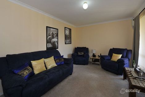 Property photo of 11 Hovea Place Coodanup WA 6210