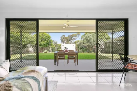 Property photo of 8 William Close Gracemere QLD 4702