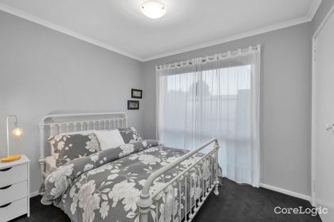 Property photo of 18 Tania Court Pakenham VIC 3810