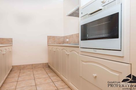 15b Willcock Dr, Tarcoola Beach, WA 6530