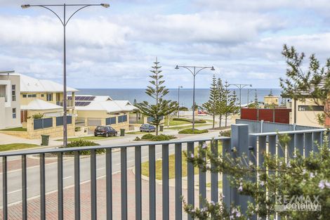 Property photo of 82 Jindalee Boulevard Jindalee WA 6036