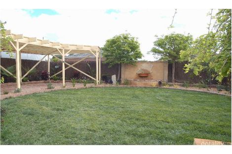 64 Paxton St, South Kingsville, VIC 3015