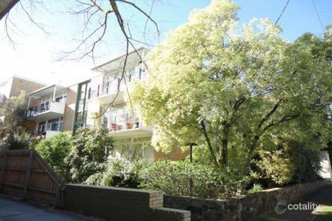 9/2 Maple Gr, Toorak, VIC 3142