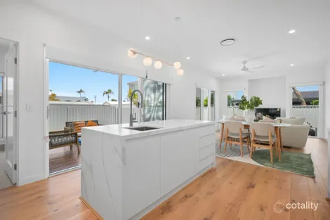 Property photo of 83 Point Cartwright Drive Buddina QLD 4575