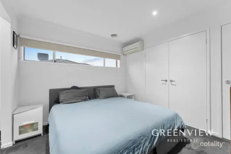 Property photo of 5 Nebo Way Clyde VIC 3978