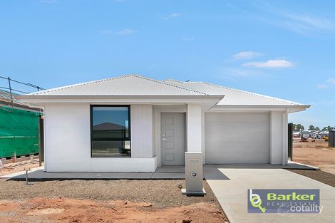 Property photo of 12 Verdale Crescent Munno Para Downs SA 5115