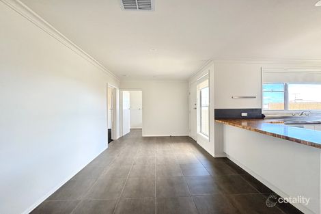 Property photo of 11 Mountbatten Street Grovedale VIC 3216