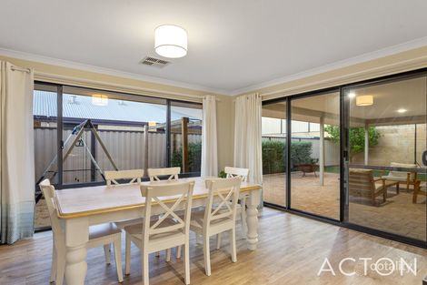 Property photo of 17 Edulis Avenue Aubin Grove WA 6164