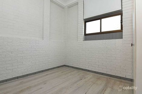 Property photo of 23 Memsie Court Centenary Heights QLD 4350