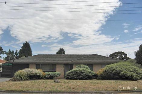 13 Pringle Ave, Surrey Downs, SA 5126
