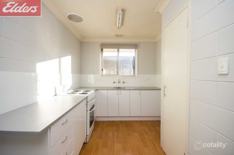 Property photo of 2/412 Kotthoff Street Lavington NSW 2641