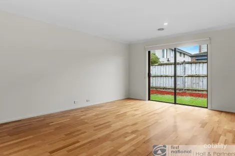 Property photo of 30 Maxfield Road Keysborough VIC 3173