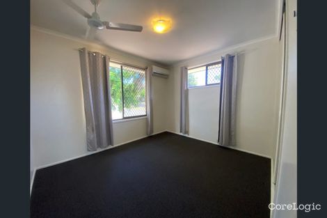 Property photo of 2/37 Tyson Crescent Tannum Sands QLD 4680