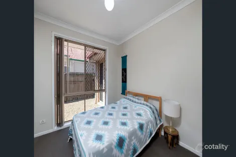 Property photo of 7 Treeline Place Durack QLD 4077