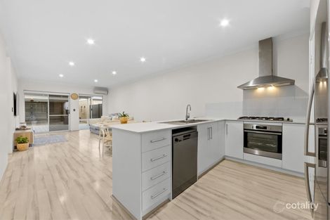 Property photo of 5/18 Mayali Bend Banksia Grove WA 6031