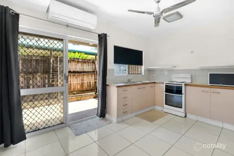 Property photo of 3/16 Robert Road Bentley Park QLD 4869