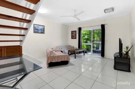 Property photo of 3/16 Robert Road Bentley Park QLD 4869