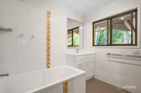 Property photo of 161-165 Campbell Road Sheldon QLD 4157