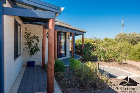 Property photo of 76 Hall Road Waggrakine WA 6530