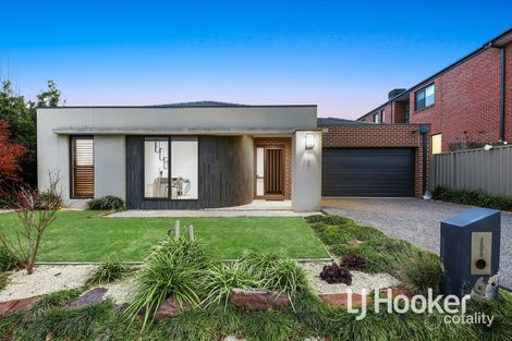 Property photo of 6 Chief Court Cranbourne East VIC 3977