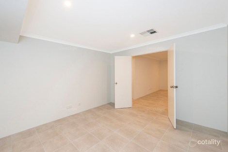 Property photo of 24 Furnell Way Lakelands WA 6180