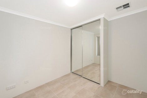 Property photo of 24 Furnell Way Lakelands WA 6180