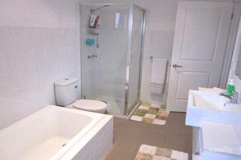 Property photo of 2/82 Bond Street Ivanhoe VIC 3079